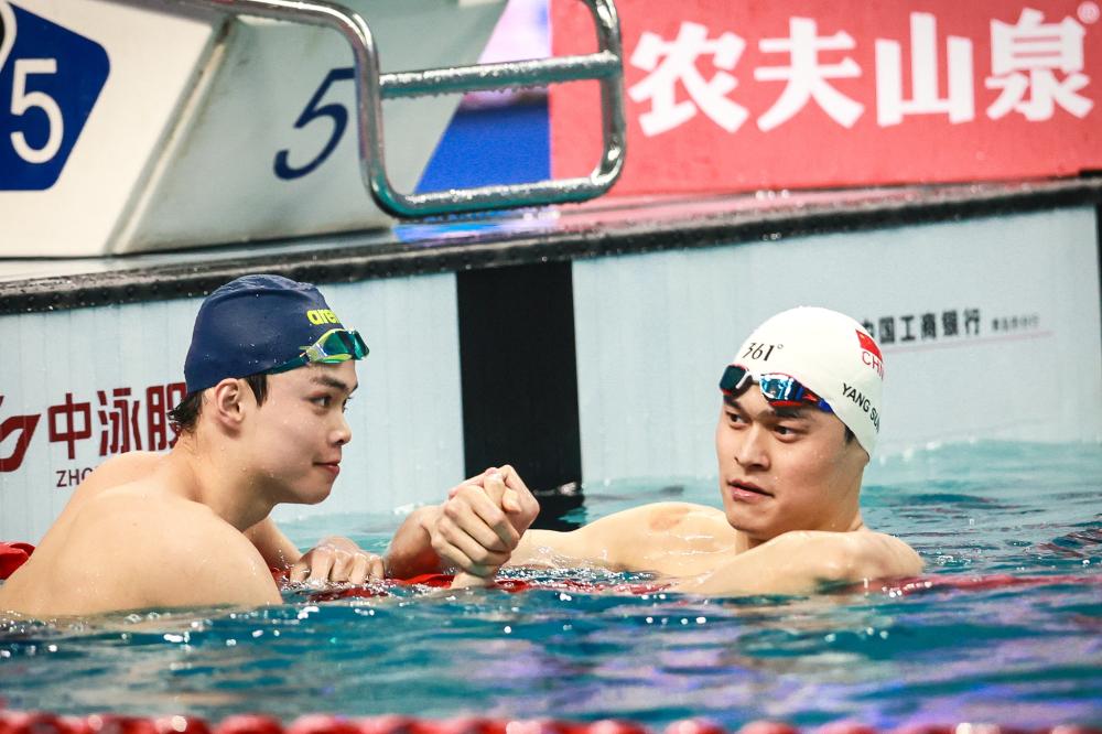 士對陣達拉